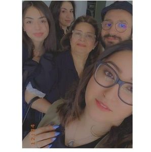 Meet your Posher, Sandra